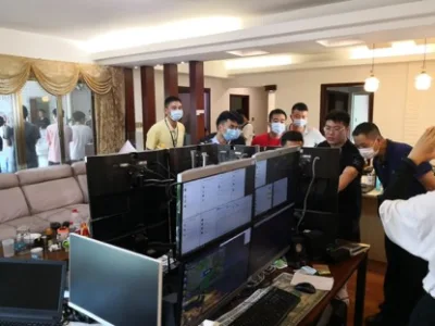 东莞警方破特大跨境网赌案抓60余人 扫地阿姨竟是网站维护员