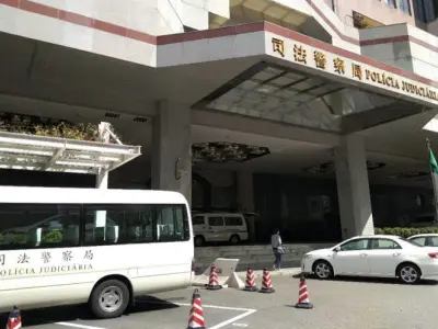 澳门躁荷官失控箍妻颈半分钟涉家暴就逮