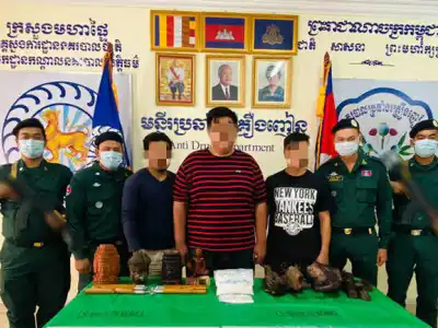 涉嫌跨境贩毒，一名中国男子被捕