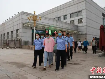 内蒙古警方破获特大跨境网络赌博团伙 抓获22人