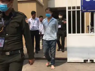 私吞公司数万美金公款，一名中国男子被判入狱