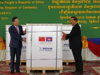 首批接收中国疫苗的兄弟部队，为何是巴铁和柬埔寨？