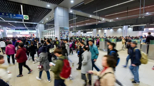 澳门人大和政协促请恢复自由行网签