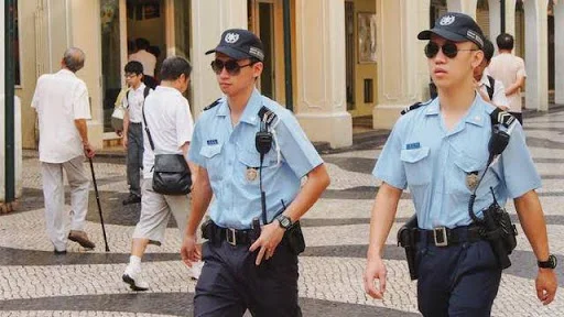 澳门一荷官与弟妇假结婚冒认侄儿生父被捕