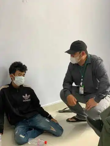 柬埔寨涉嫌抢劫杀人，两歹徒逃亡一周后落网