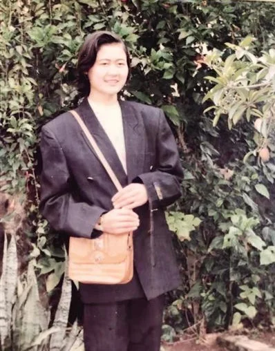 与中国父亲失联25年，越南女孩跨国求助，几小时南阳民警就为她寻到了父亲
