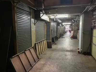 乌亚西市场暴发群体性感染 至少10人确诊