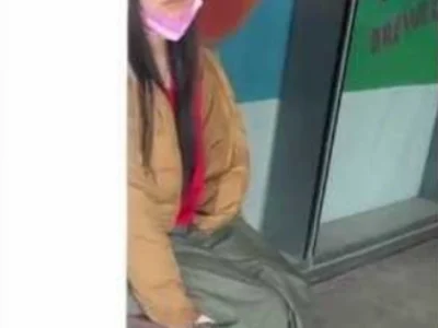 华人求助：中国女孩流落马卡蒂Belton Place楼下，望转发寻找家人