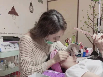 越南美女偷渡到中国台湾生活很高调，做医美、考驾照还去选美