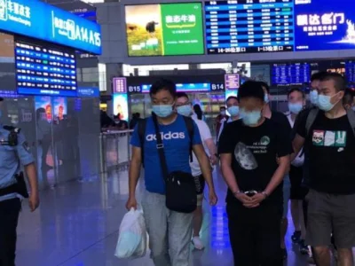 成都警方破获一起电信网络诈骗案 抓获犯罪嫌疑人39人