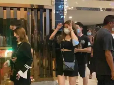 金边一中资KTV被查，100多人冲出逃跑