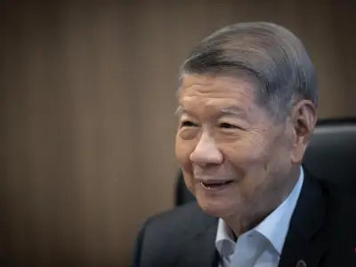 许俊辉卸下新加坡博彩公司主席 原副主席南凯英接任