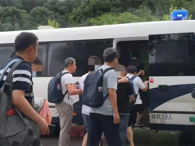 防诈数据“两降两升”，黄石警方筑起反诈工作防火墙