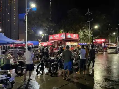 金边发生枪击案