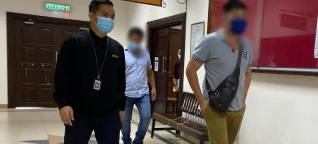 马来西亚华商1万贿赂警察 被判罚款1.8万令吉或坐牢10个月