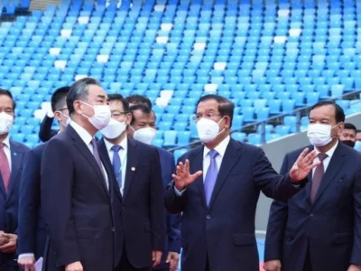 洪森总理：中国新冠疫苗挽救柬埔寨人民的性命