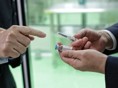 菲律宾接种疫苗进度慢 商界忧推迟经济复苏