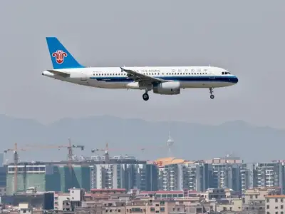 在柬埔寨明年3月都回不了国，网友：断了我回家的念想