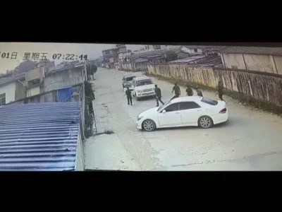 缅甸木姐人心惶惶！一背景深厚的人员被人光天化日持枪绑架撕票，死状很惨