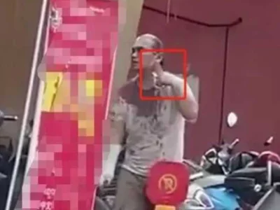 【追踪】 西港当街下跪求救的中国男子已获救