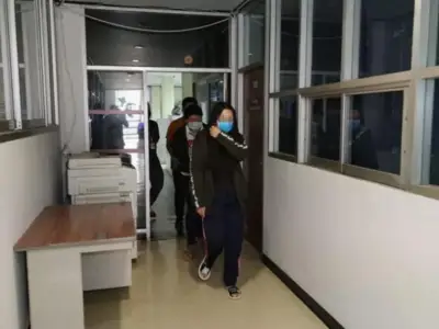 诱骗泰国人到西港从事“杀猪盘”，中泰柬跨国团伙10人落网