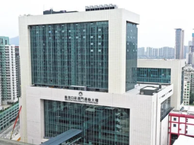 青茂口岸开通56天突破100万人次 澳门居民入境珠海占45%