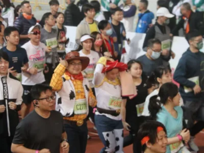 银娱澳门国际马拉松今晨开跑