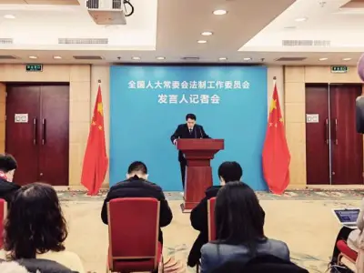 公众就反电诈立法提意见：提高刑罚加强追赃挽损