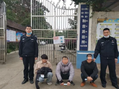 广西宾阳3名涉“两卡”嫌疑人投案自首，出借名下银行卡及支付宝账号给他人使用