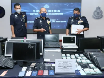 马来西亚雪州警方严打赌博3天逮89人 起手机电脑与逾10万现款