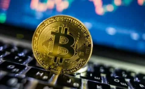 韩国：对加密货币交易征税推迟一年