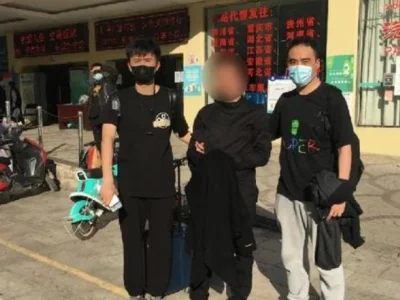温州民警刷抖音意外刷到逃犯 潜逃过程中已拥有10多万粉丝