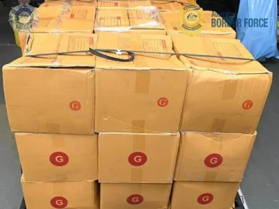 泰国成“万毒窟”了？澳警方截获一批泰国毒品包裹，价值逾13亿泰铢….