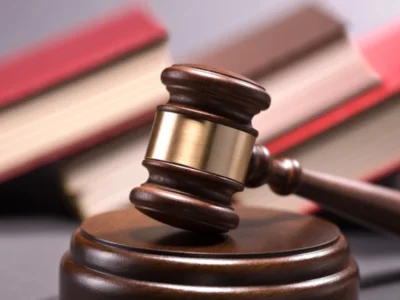 南充：非法经营“六合彩”这个妇女因开设赌场罪被判刑