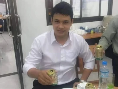 抓到他500万悬赏金！老挝骗子太狡猾跑得无影无踪，可能还在行骗江湖！