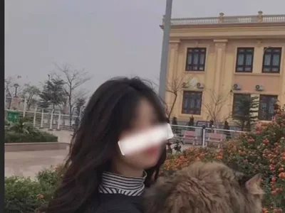 越南男子网上看别人秀恩爱，却发现照片中的女生是自家女友？！