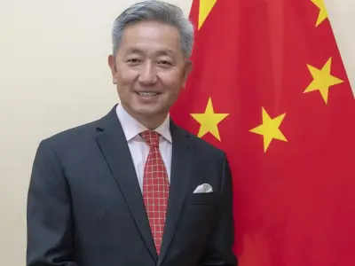 阿联酋来了新大使，我搜了搜他的过往