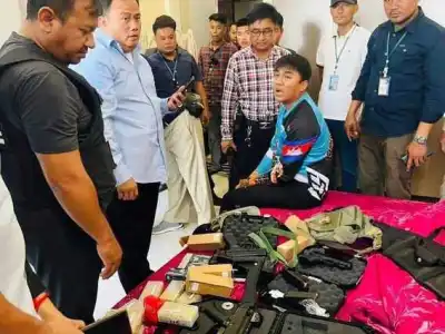 西港一名男子涉嫌贩卖枪支被捕，警方查获多把武器及消音器！