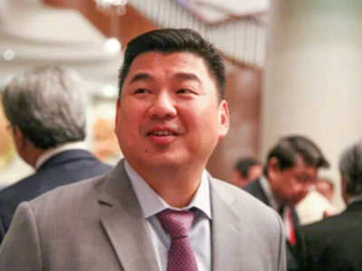 菲华富商黄书贤称已解决问题