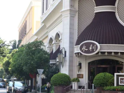 澳门娱乐场人流冷清 威尼斯人购物中心如同「鬼城」