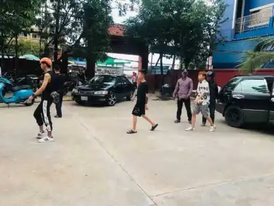 涉嫌人口贩运，金边警方逮捕4名中国男子