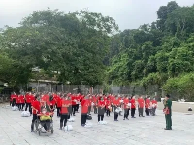 中越边境：高平省接收非法出入境的106名越南公民