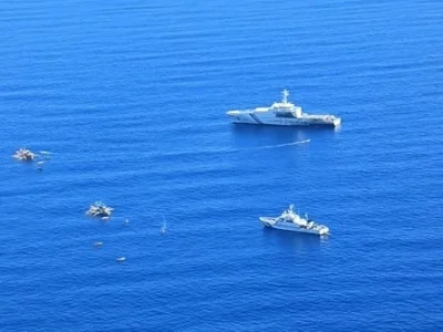 菲律宾海警空中监视黄岩岛海域