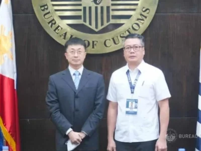 中菲两国官员讨论如何改善海关政策