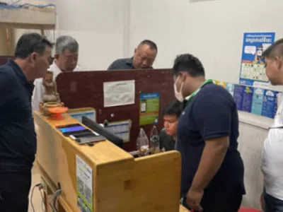 金边警方突袭涉赌网吧，2名员工被捕！