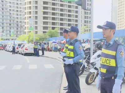 注意！西港交警将严查摩托车