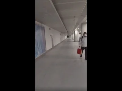 中国男子身体多处骨折，经好心人相助回国，落地后却差点崩溃