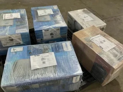 河内机场查获近100公斤毒品