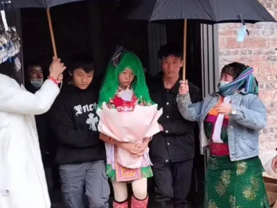云南16岁女孩嫁给邻村18岁男子？婚礼现场一脸生无可恋却让我细思极恐…