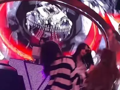 敢给诈骗分子生孩子？东南亚夜店某些中国女孩淘金路上经历的辛酸苦辣！！！